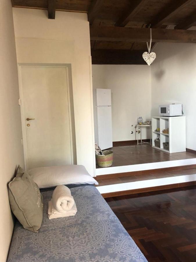 Attico By Marconi 11 Bed & Breakfast Besozzo Exterior foto