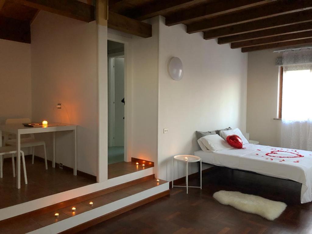 Attico By Marconi 11 Bed & Breakfast Besozzo Exterior foto
