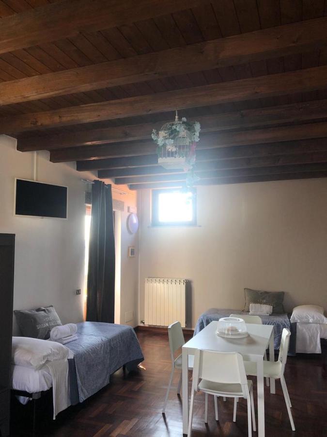 Attico By Marconi 11 Bed & Breakfast Besozzo Exterior foto